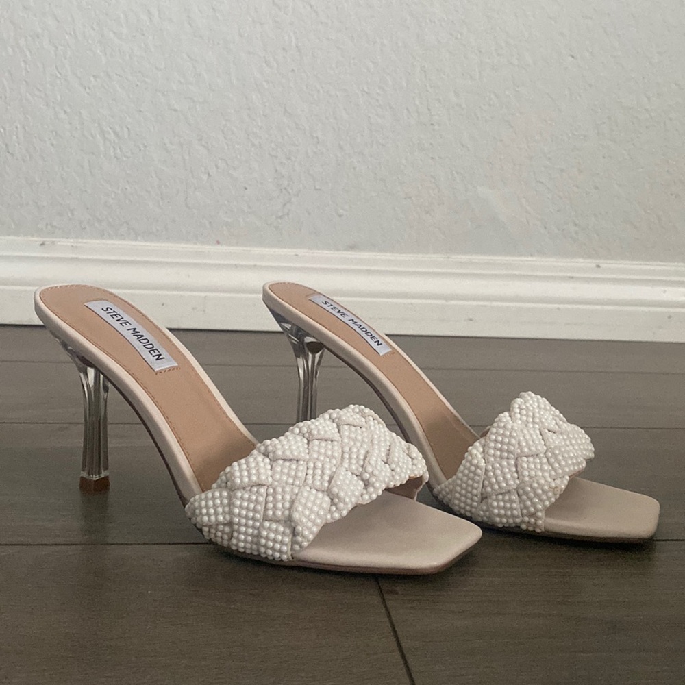 *NEW* Steve Madden Lucky